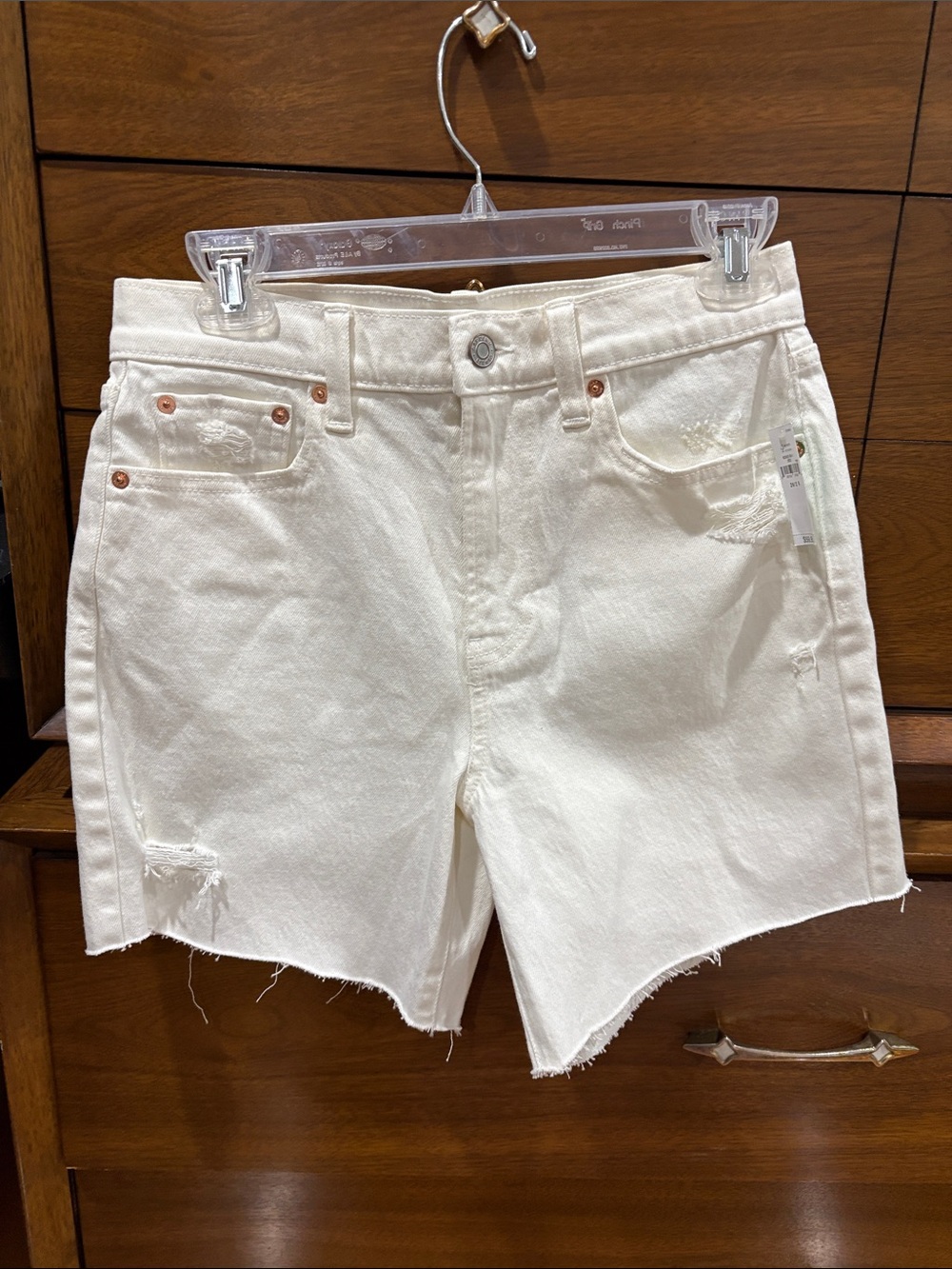 GAP Cheeky Midi High Rise white shorts 26 2 New with tag